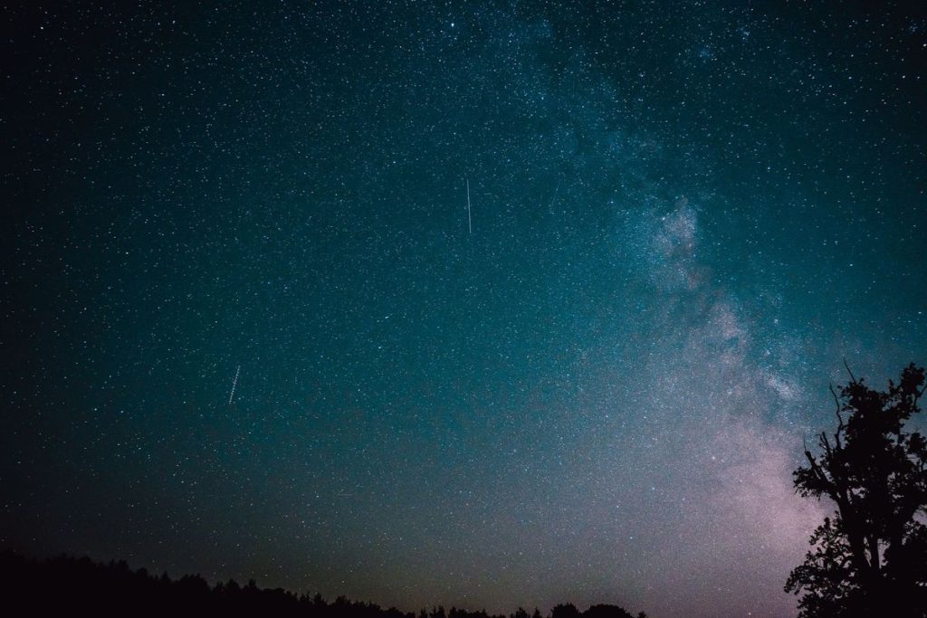 Oxford Gears Up for Double Meteor Shower Peak Viewing
