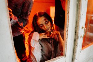 Mike Flanagan's Netflix Titles for Your Weekend Guide